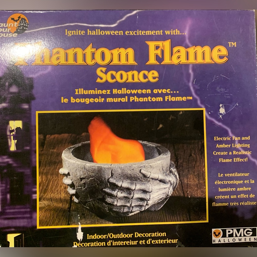 Halloween Phantom Flame Sconce Indoor Outdoor 8.5” X 5” H Prop Haunted House